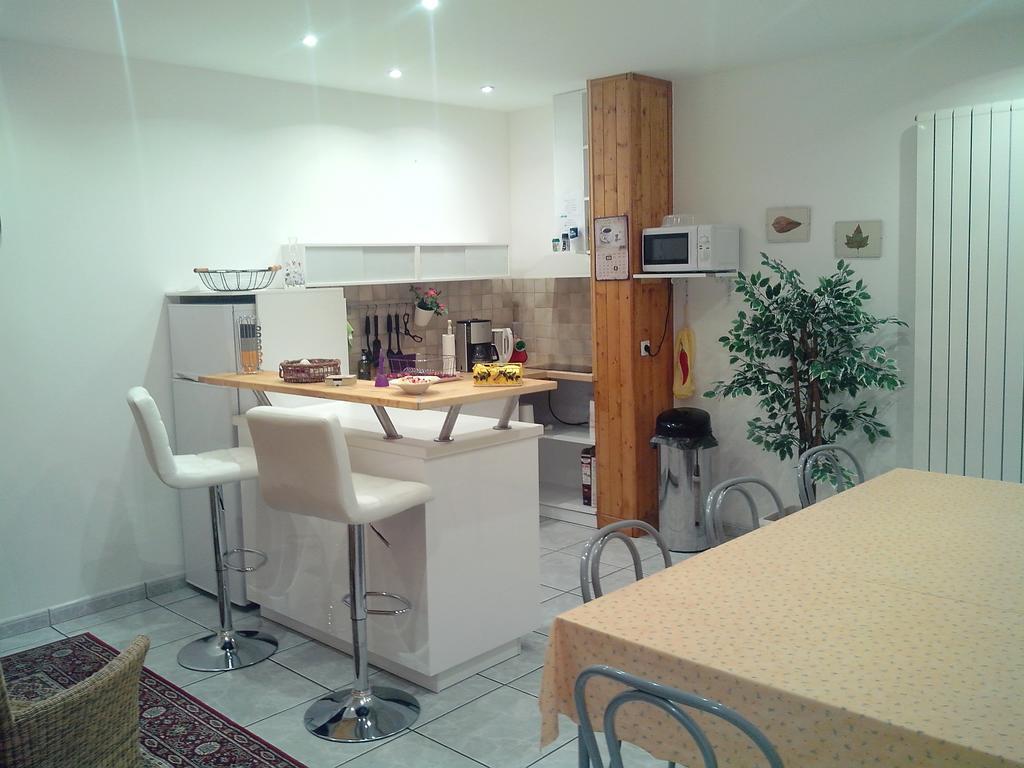 Le Panorama - Chambres D'Hotes - Cuisine Disponible Vieille-Brioude Экстерьер фото